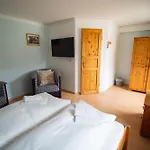 Hotel Kolonieschaenke Отель 4*