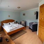 Отель Hotel Kolonieschaenke Бург