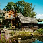 Hotel Kolonieschaenke Бург
