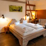 Hotel Kolonieschaenke Бург