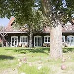 Hotel Kolonieschaenke Бург