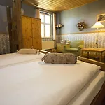 Hotel Kolonieschaenke 4* Бург