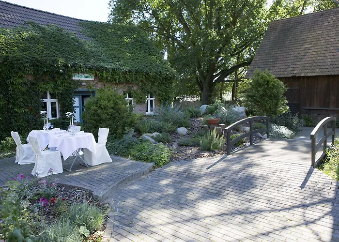 Hotel Kolonieschaenke 4*